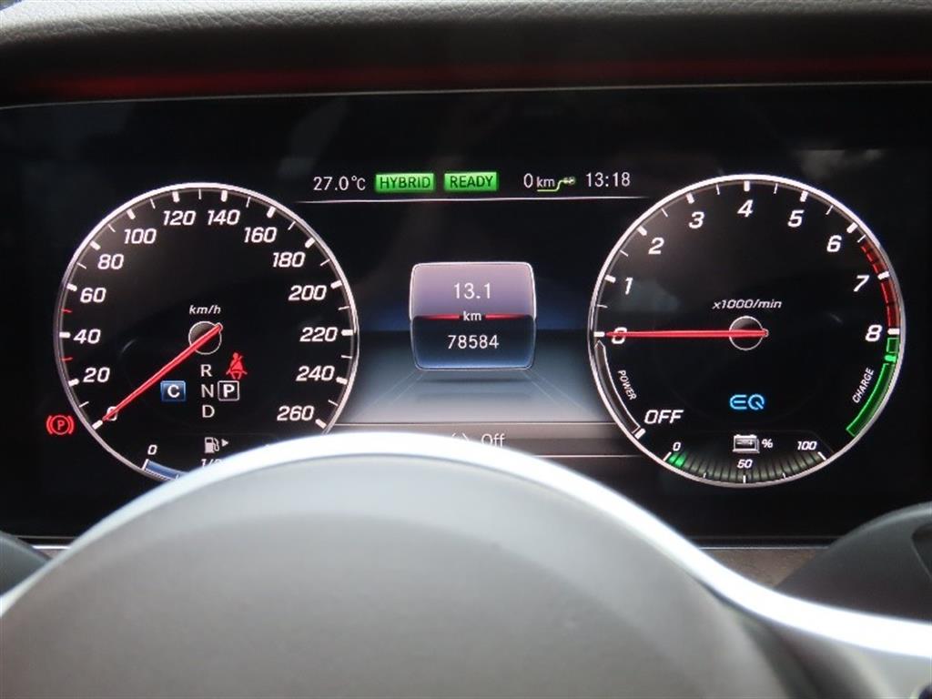Mercedes Benz E class - Vista 5