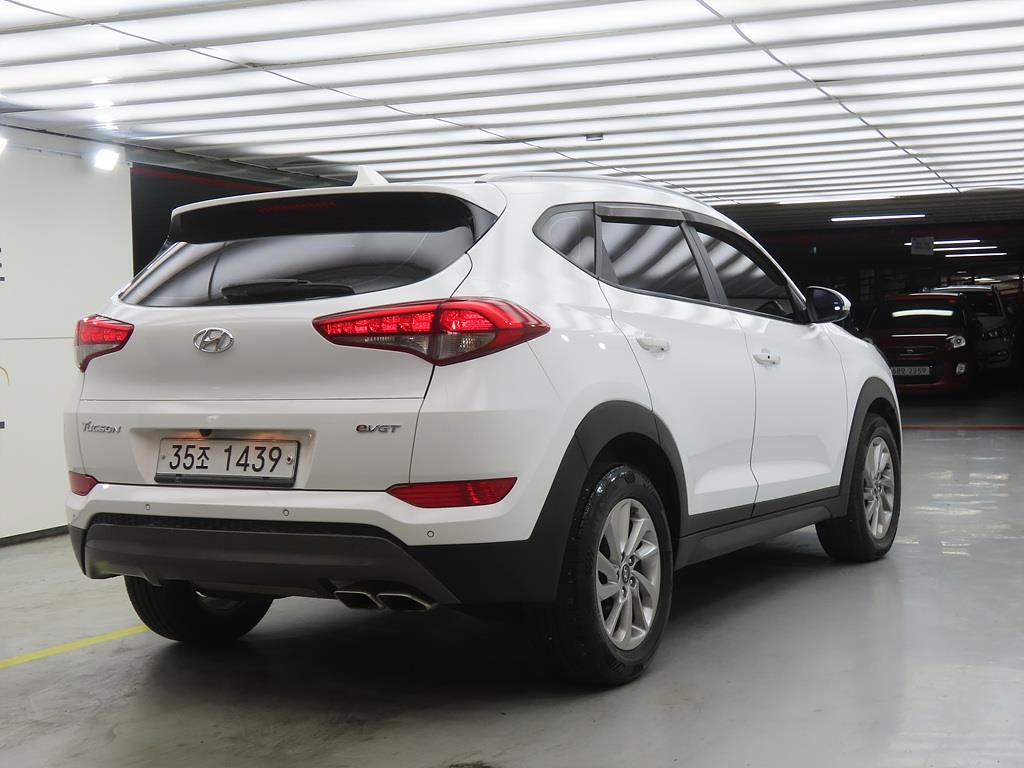 HYUNDAI Tucson - Vista 4