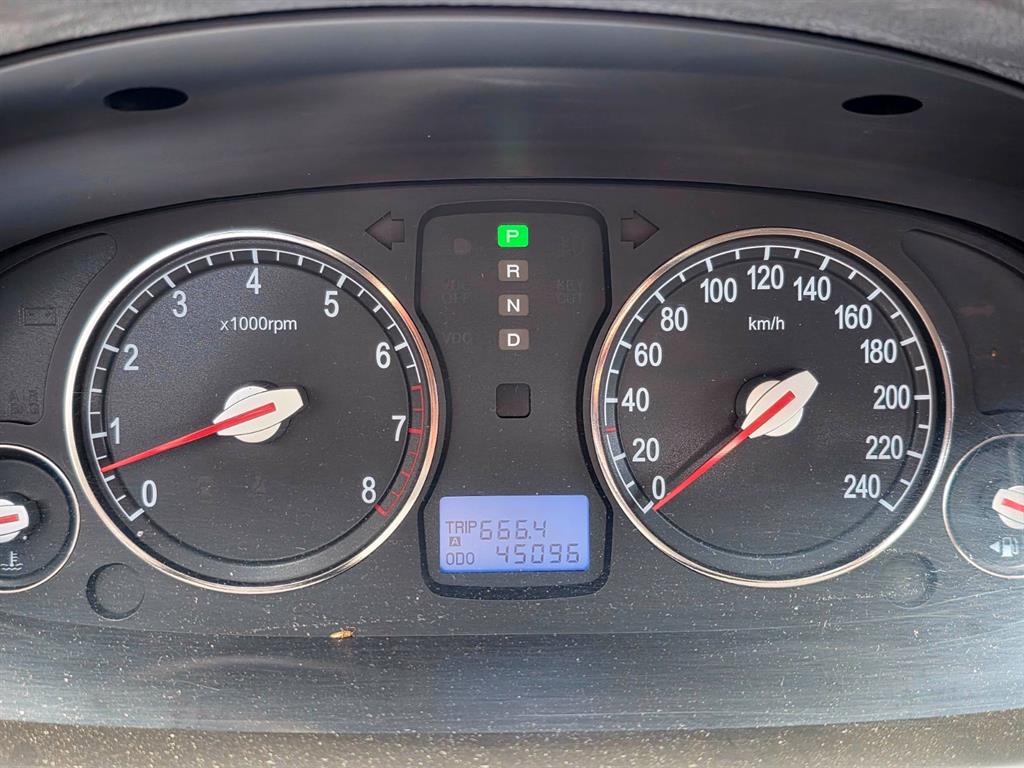 HYUNDAI Grandeur - Vista 5