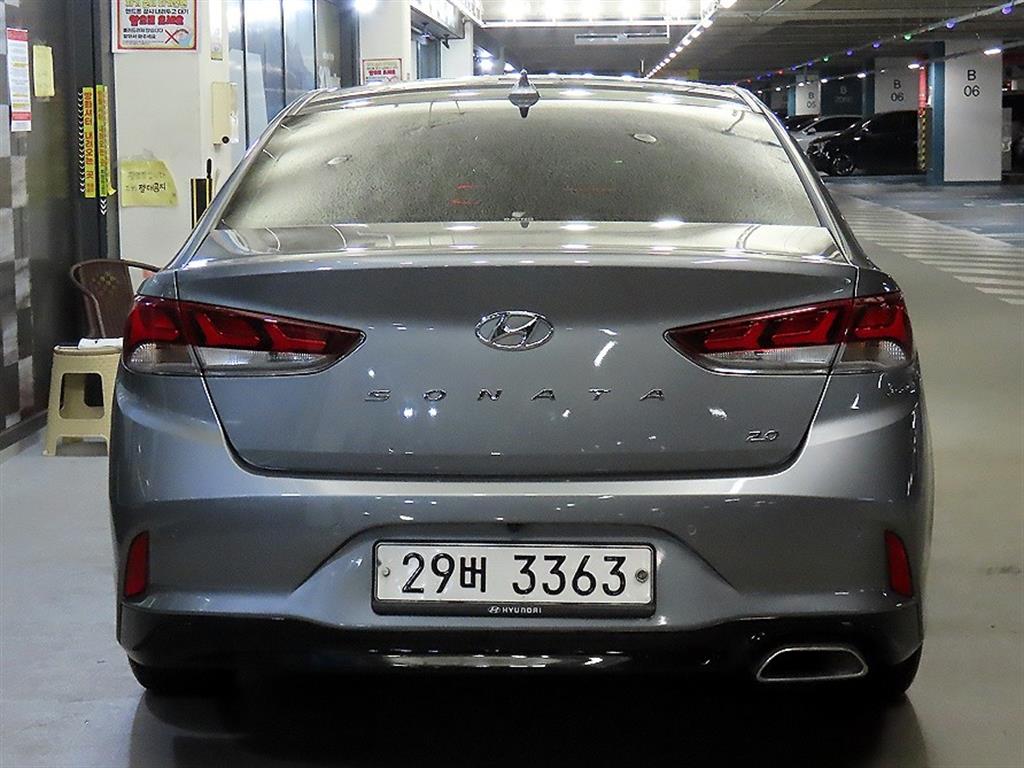 HYUNDAI Sonata - Vista 5