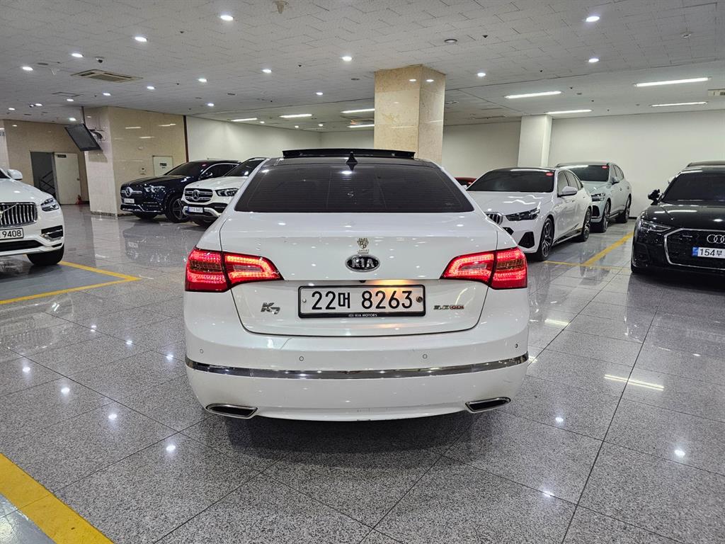 KIA K7 - Vista 5