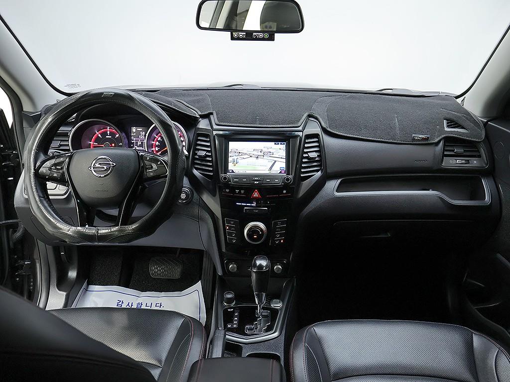Ssangyong Tivoli - Vista 5