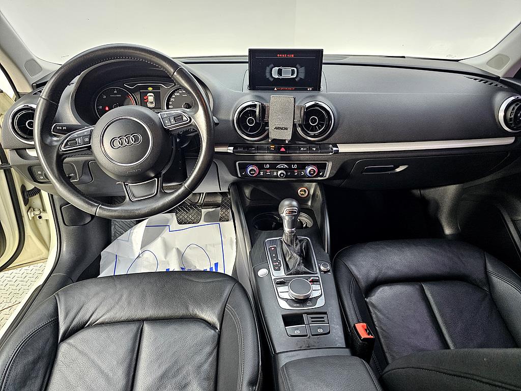 Audi A3 - Vista 5