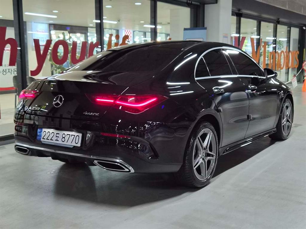 Mercedes Benz CLA Class - Vista 4