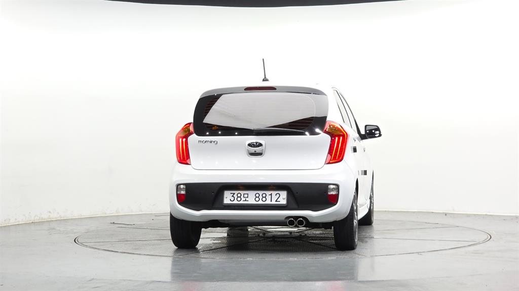 KIA Morning - Vista 4
