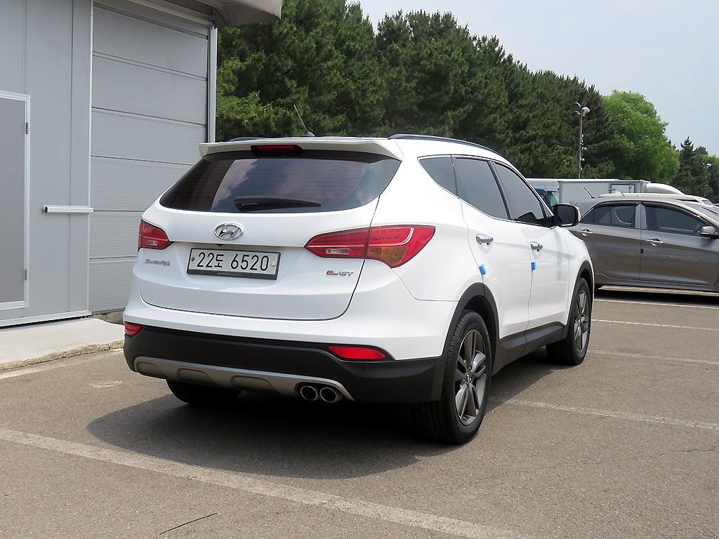 HYUNDAI Santa Fe - Vista 4
