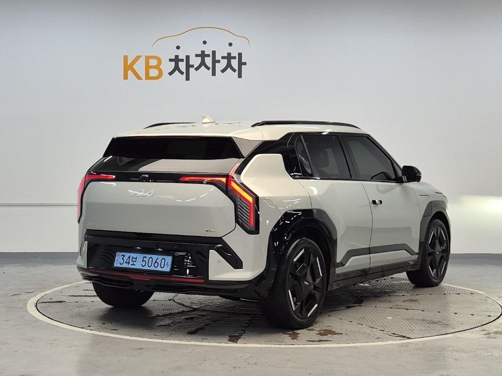 KIA EV3 - Vista 4