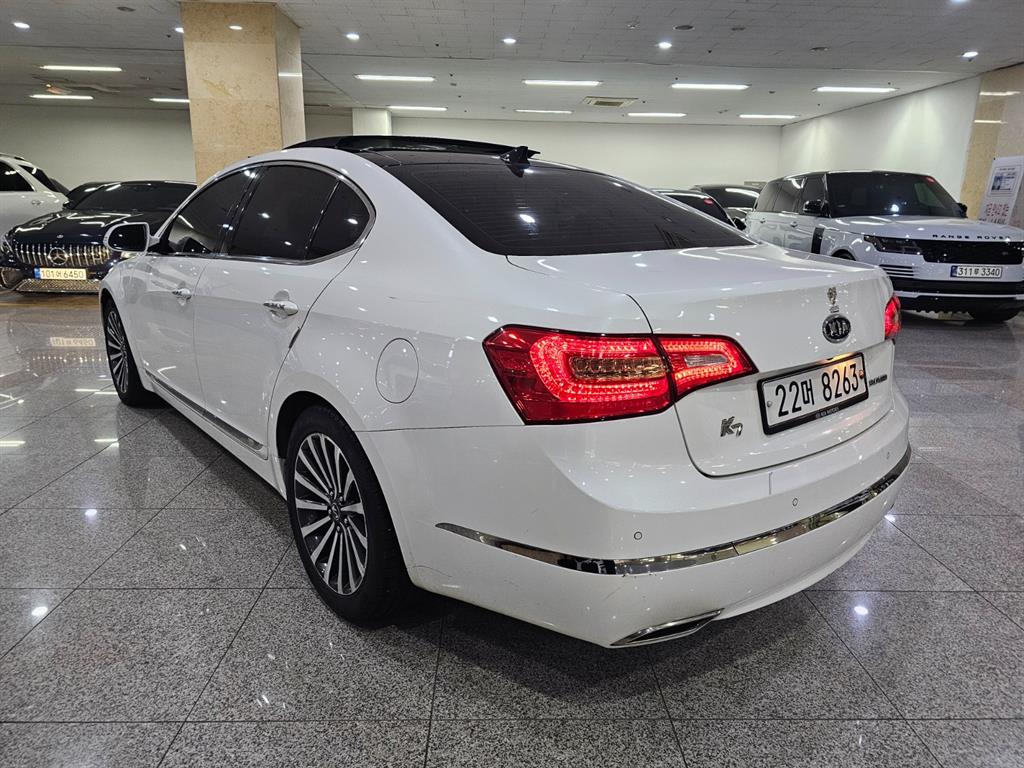 KIA K7 - Vista 4