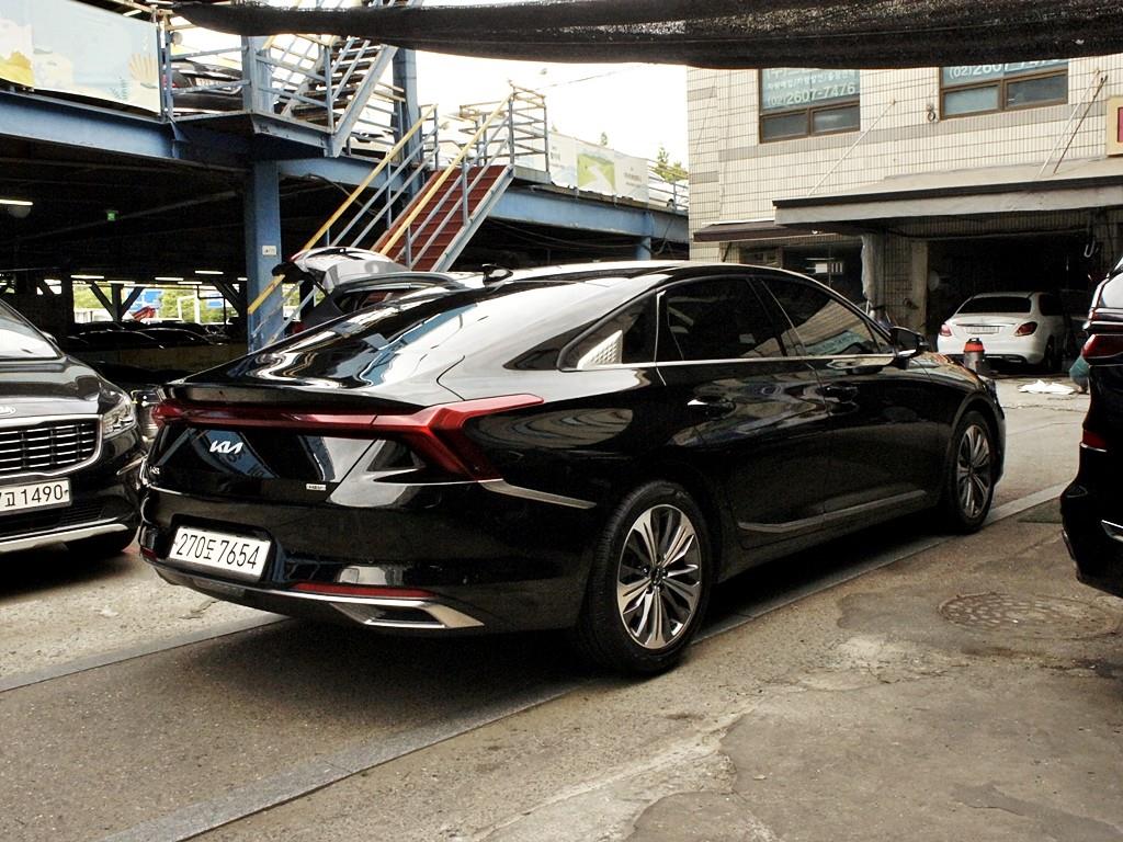 KIA K8 - Vista 4