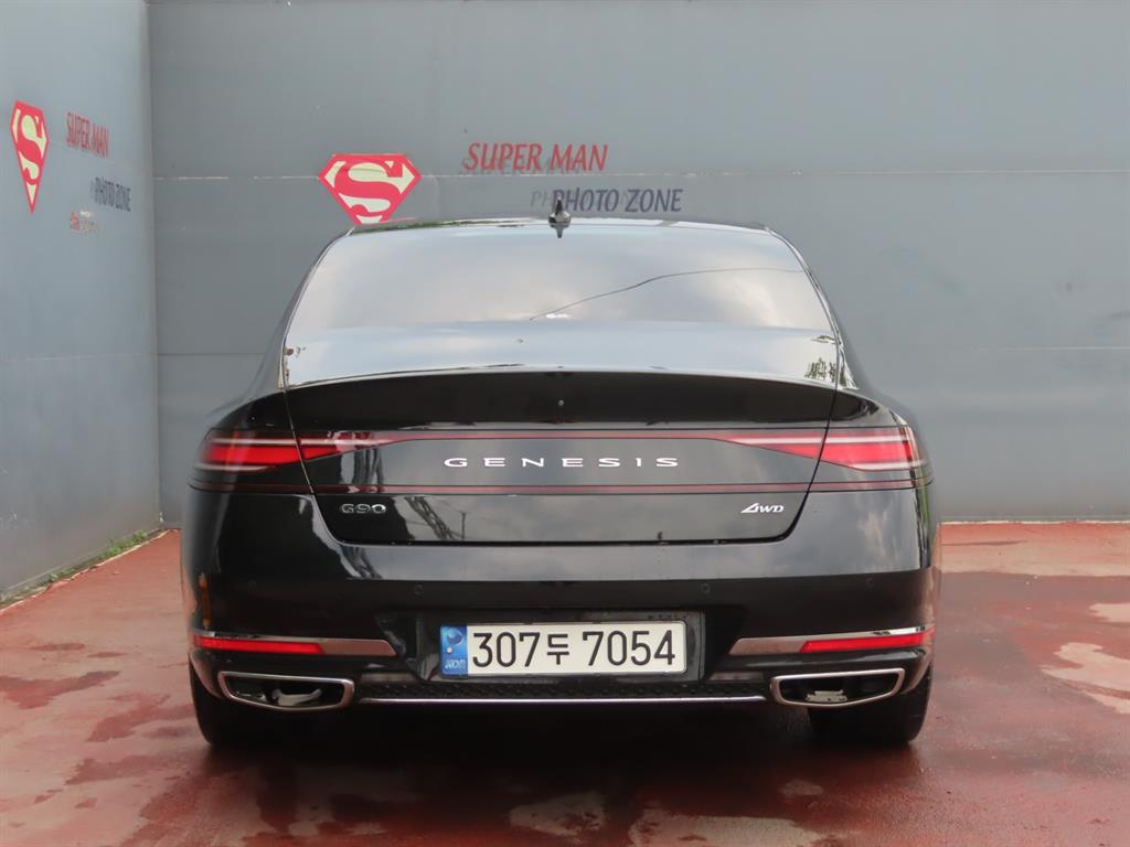 Genesis G90 - Vista 4