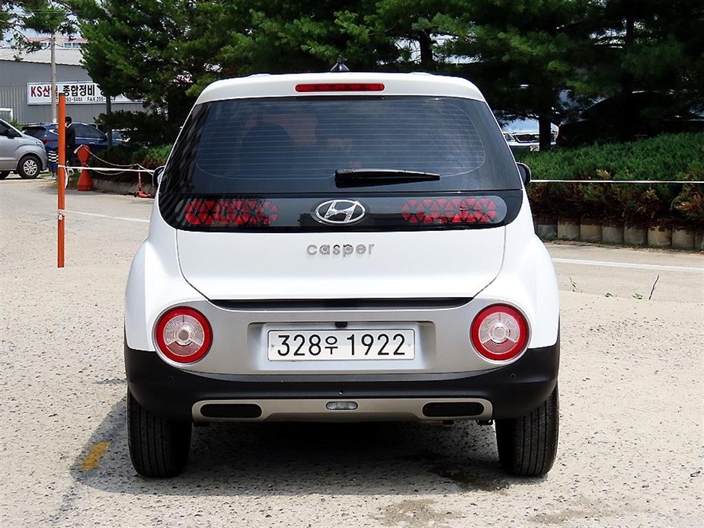 HYUNDAI Casper - Vista 4