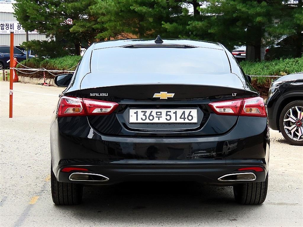 Chevrolet Malibu - Vista 4