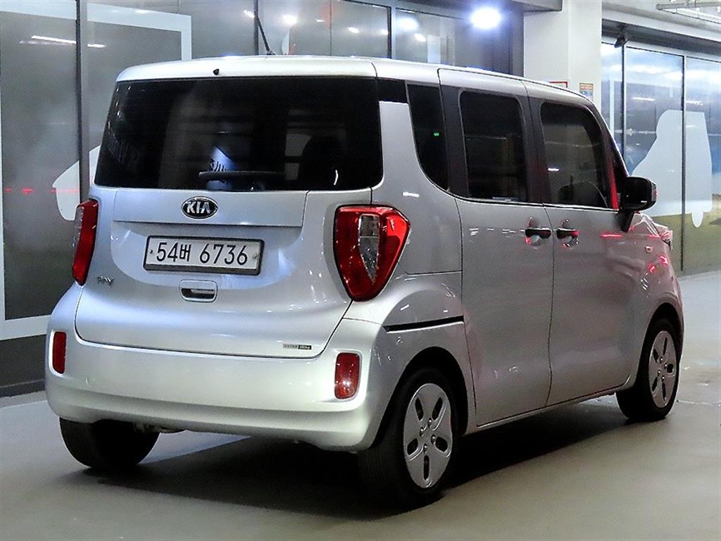 KIA Ray - Vista 4
