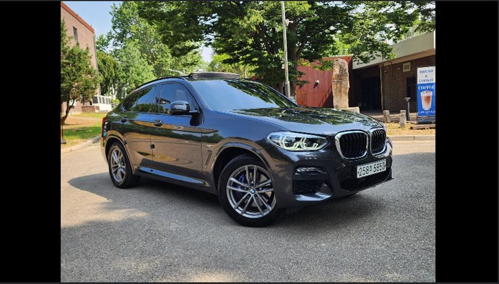 BMW X4 - Vista 5