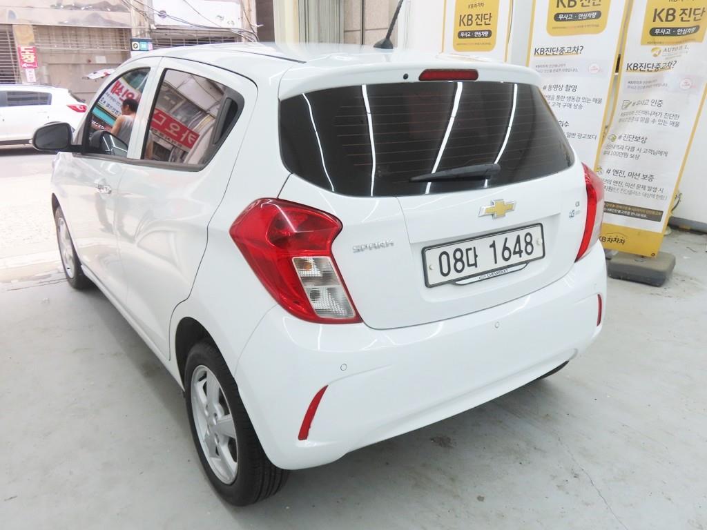 Chevrolet Spark - Vista 4