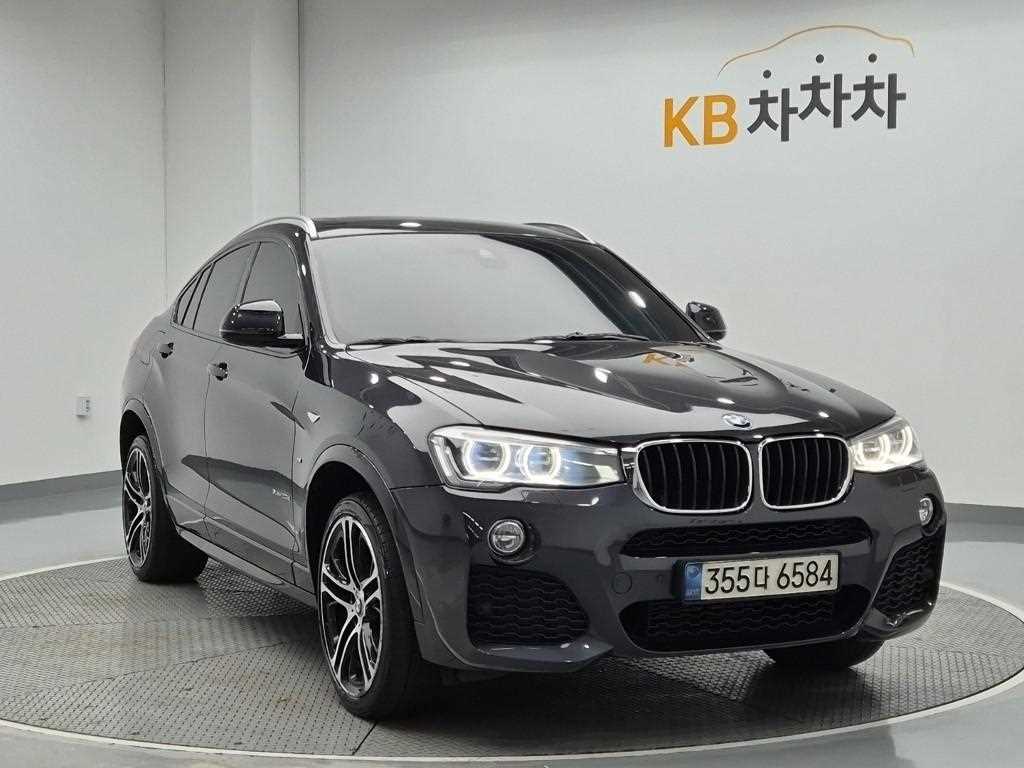 BMW X4 - Vista 4
