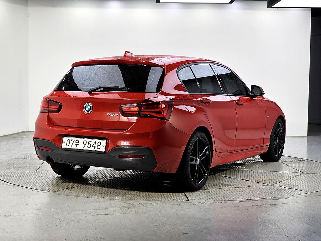 BMW 1 series - Vista 4