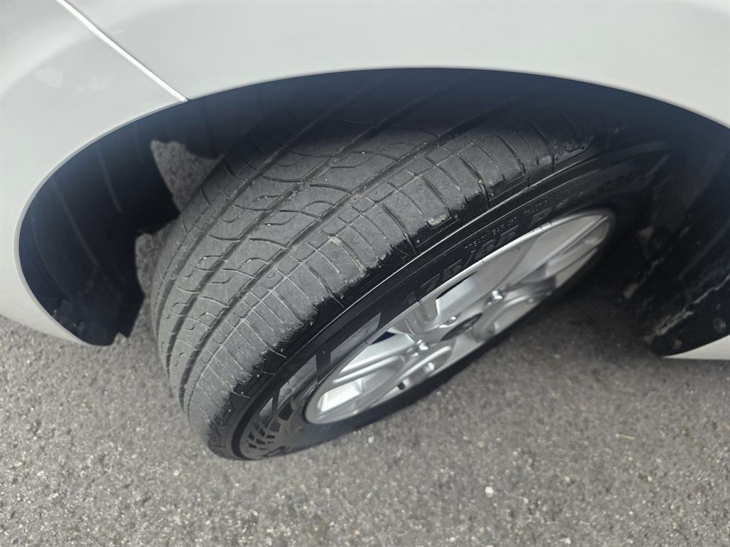 KIA Morning - Vista 5
