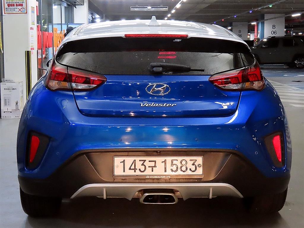 HYUNDAI Veloster - Vista 5