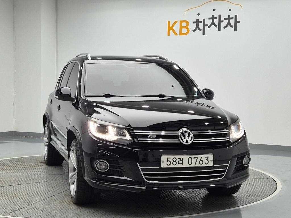 Volkswagen Tiguan - Vista 4