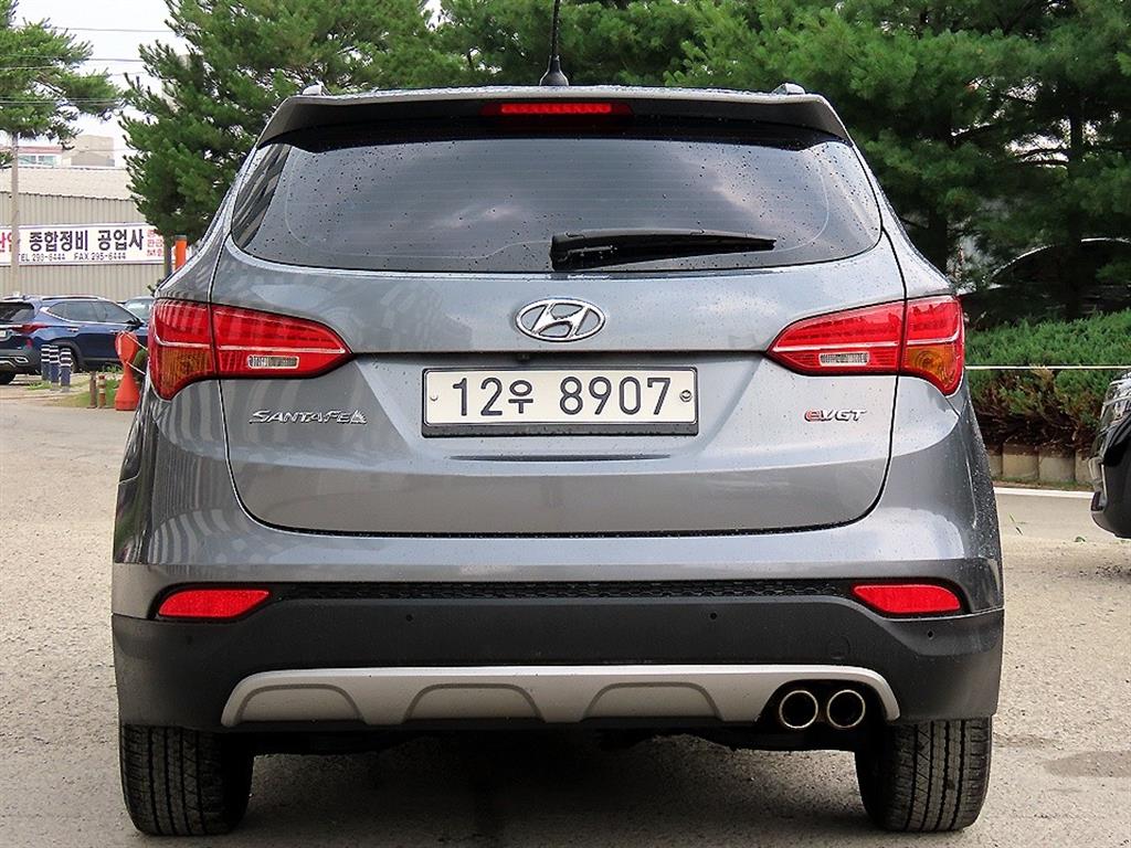HYUNDAI Santa Fe - Vista 4