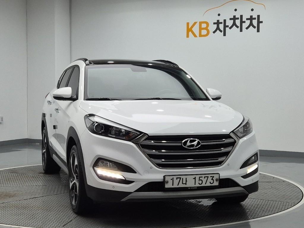 HYUNDAI Tucson - Vista 4