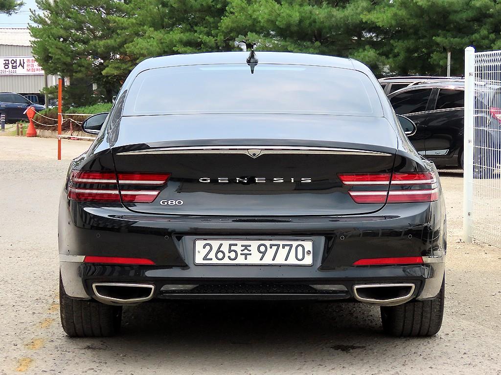 Genesis G80 - Vista 4