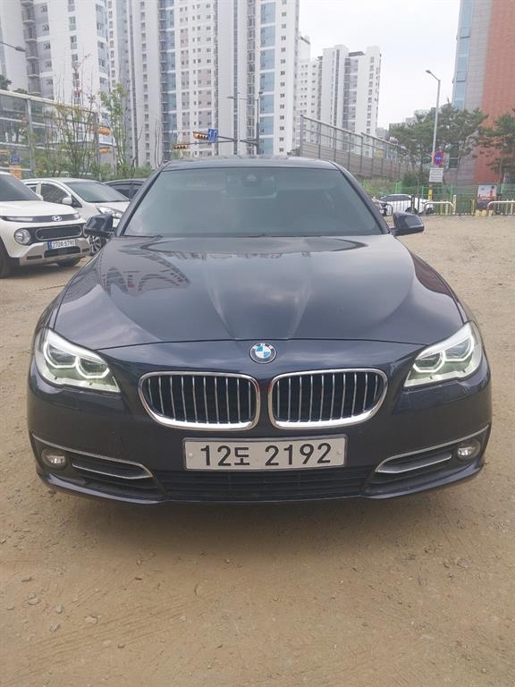 BMW 5 Series - Vista 5