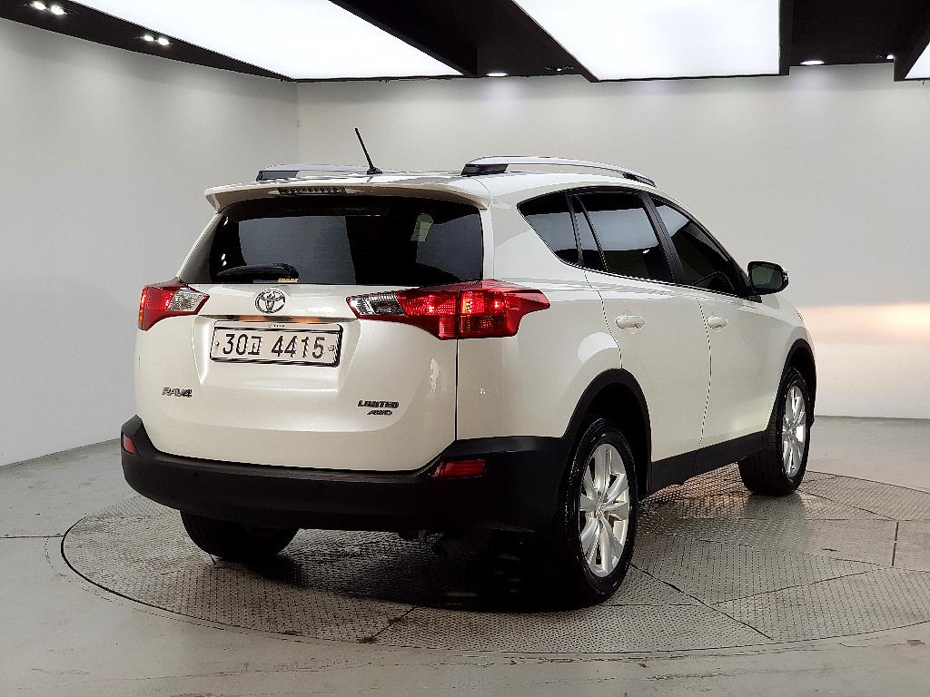 Toyota RAV4 - Vista 4