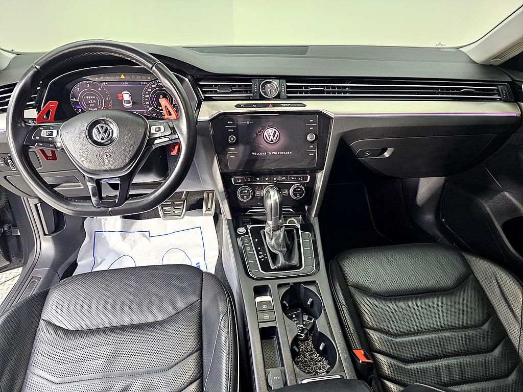 Volkswagen Arteon - Vista 5