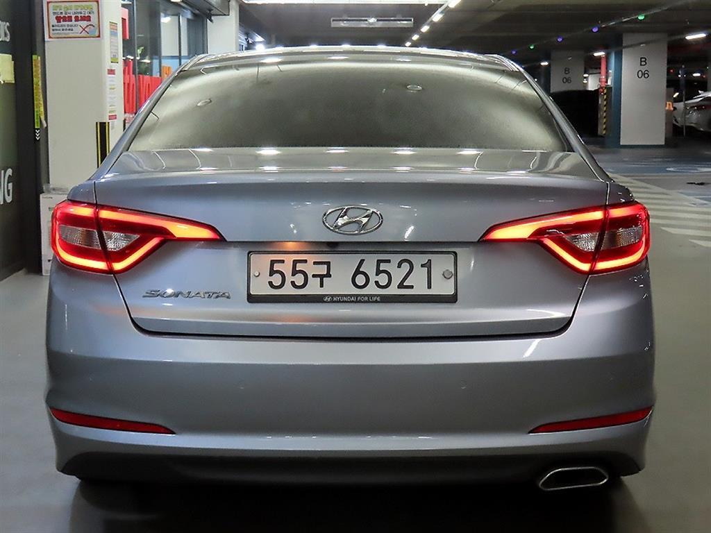 HYUNDAI Sonata - Vista 5