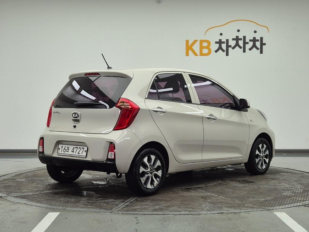 KIA Morning - Vista 4