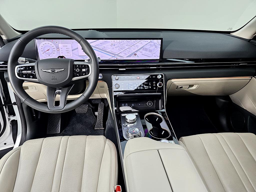 Genesis GV80 - Vista 5