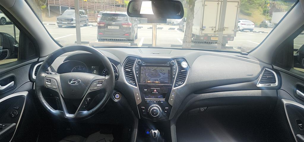 HYUNDAI Santa Fe - Vista 5