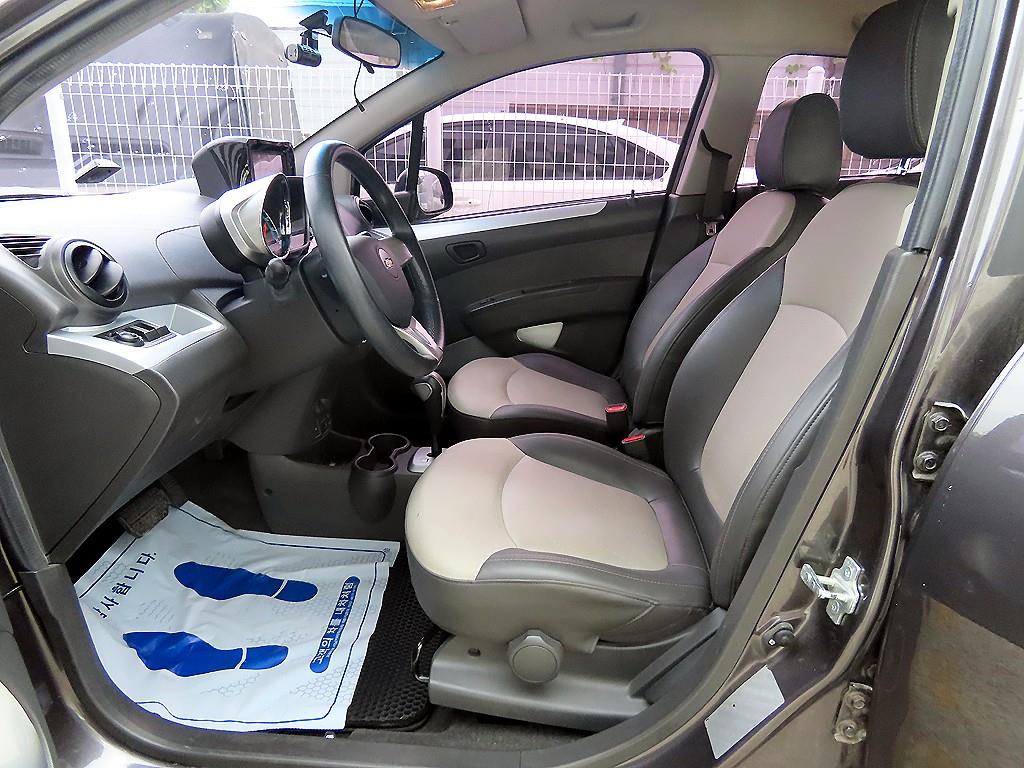 Chevrolet Spark - Vista 5