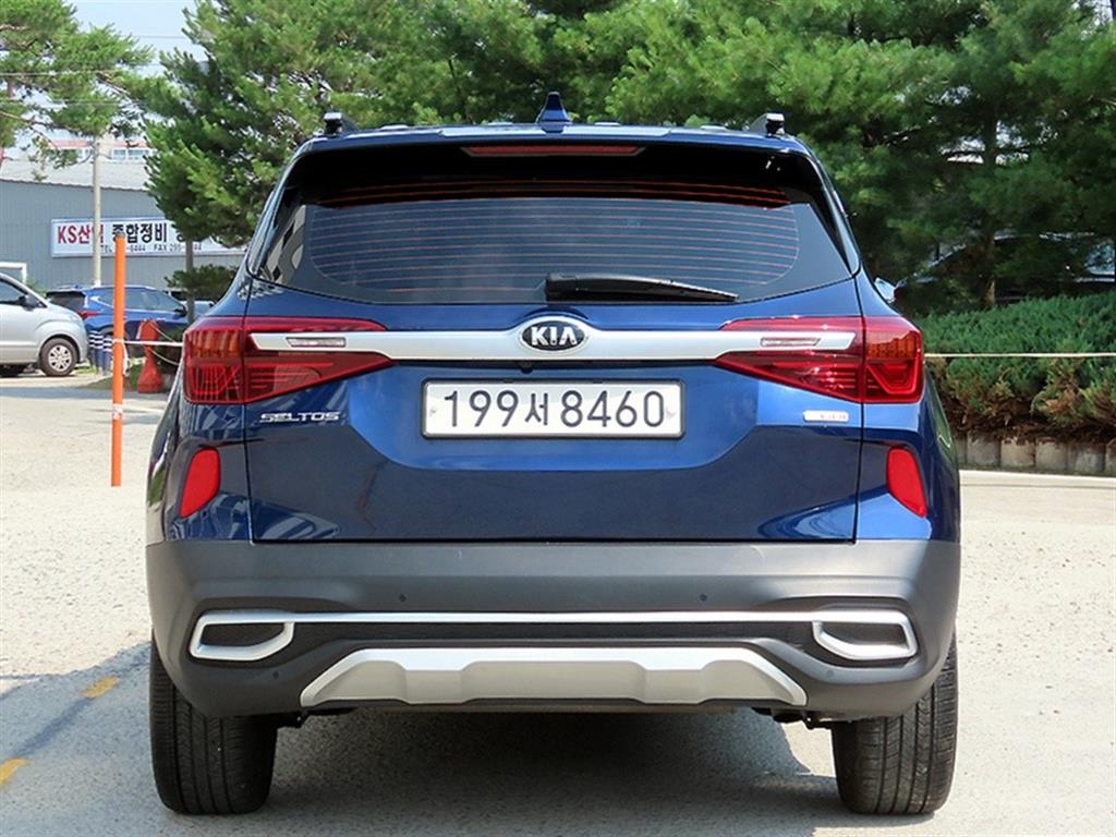 KIA Seltos - Vista 4