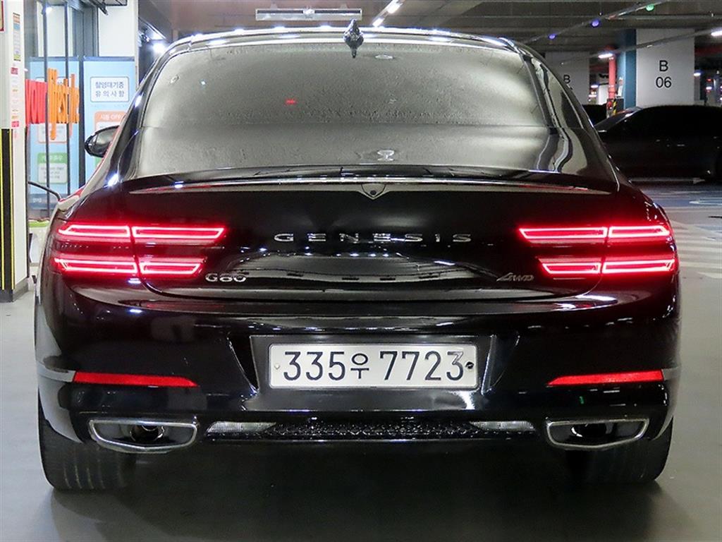 Genesis G80 - Vista 5