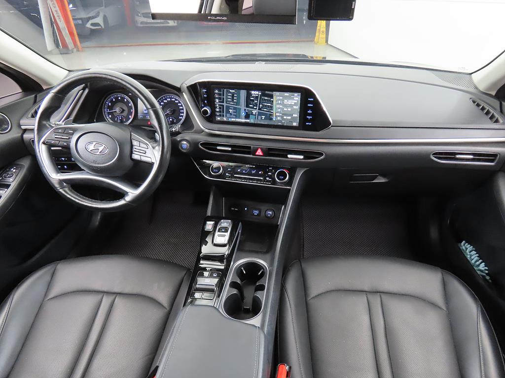 HYUNDAI Sonata - Vista 5