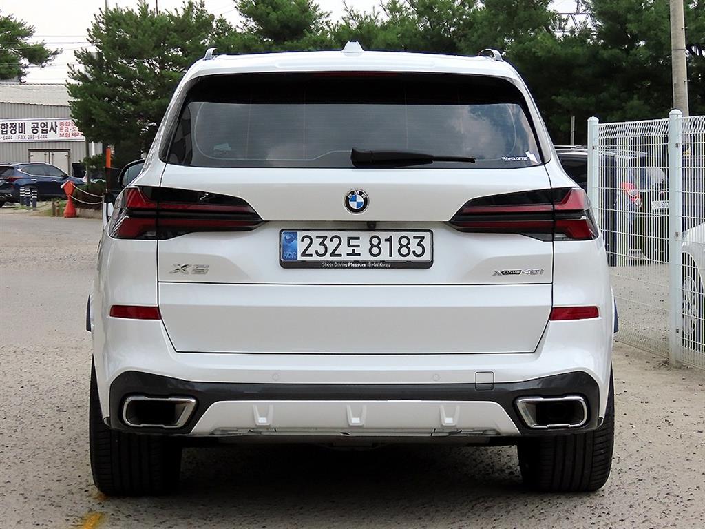 BMW X5 - Vista 4