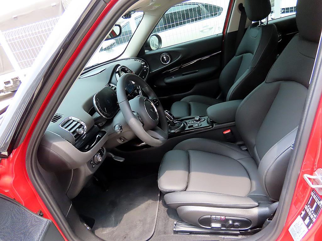 Mini Clubman - Vista 5