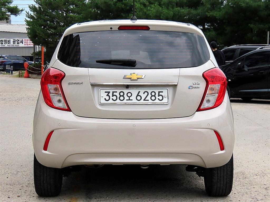 Chevrolet Spark - Vista 4