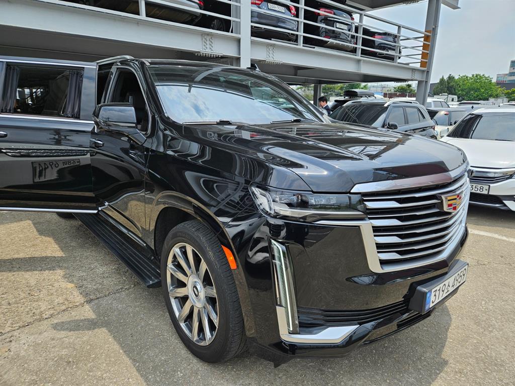 Cadillac Escalade 6.2 ESV Premium Luxury Platinum — фото 2