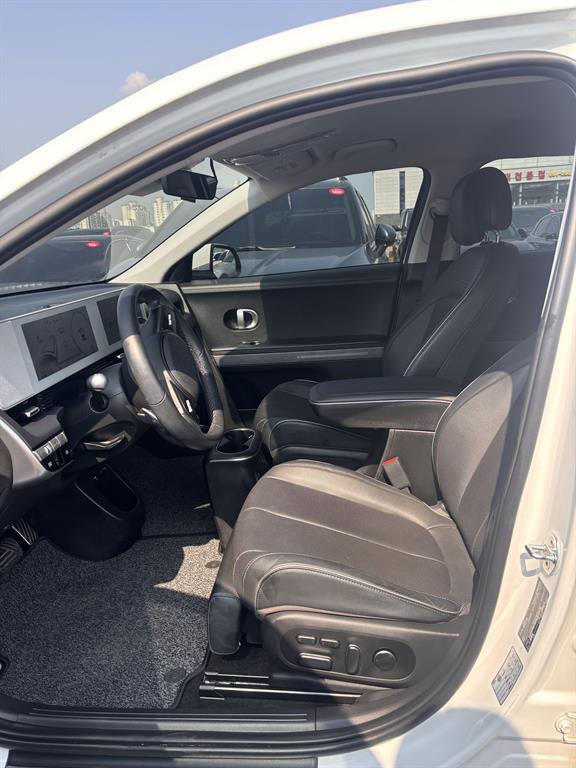HYUNDAI Ioniq 5 - Vista 4