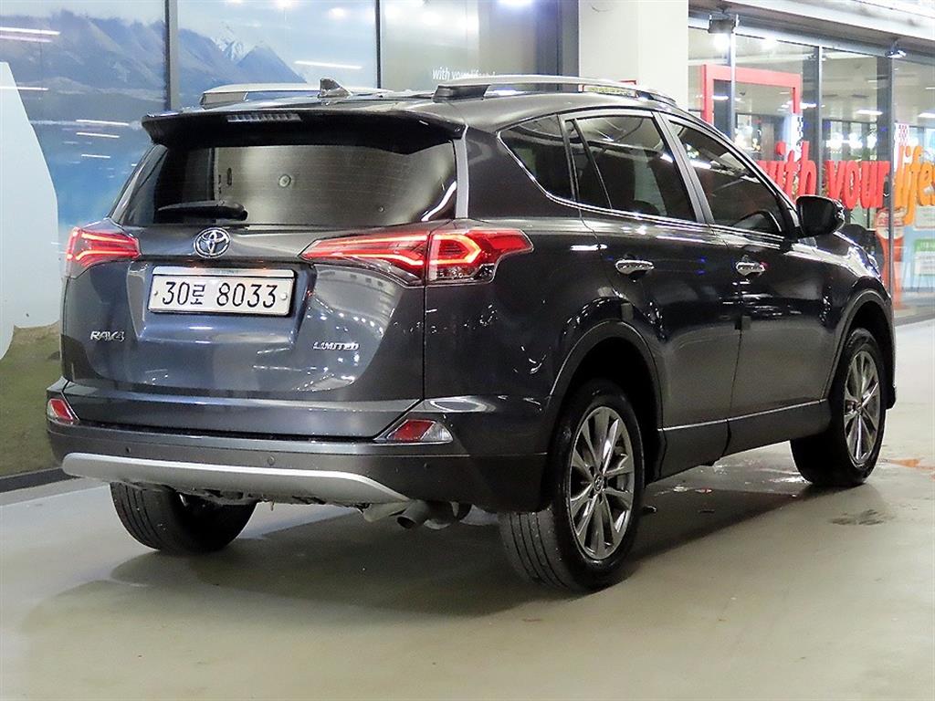 Toyota RAV4 - Vista 4