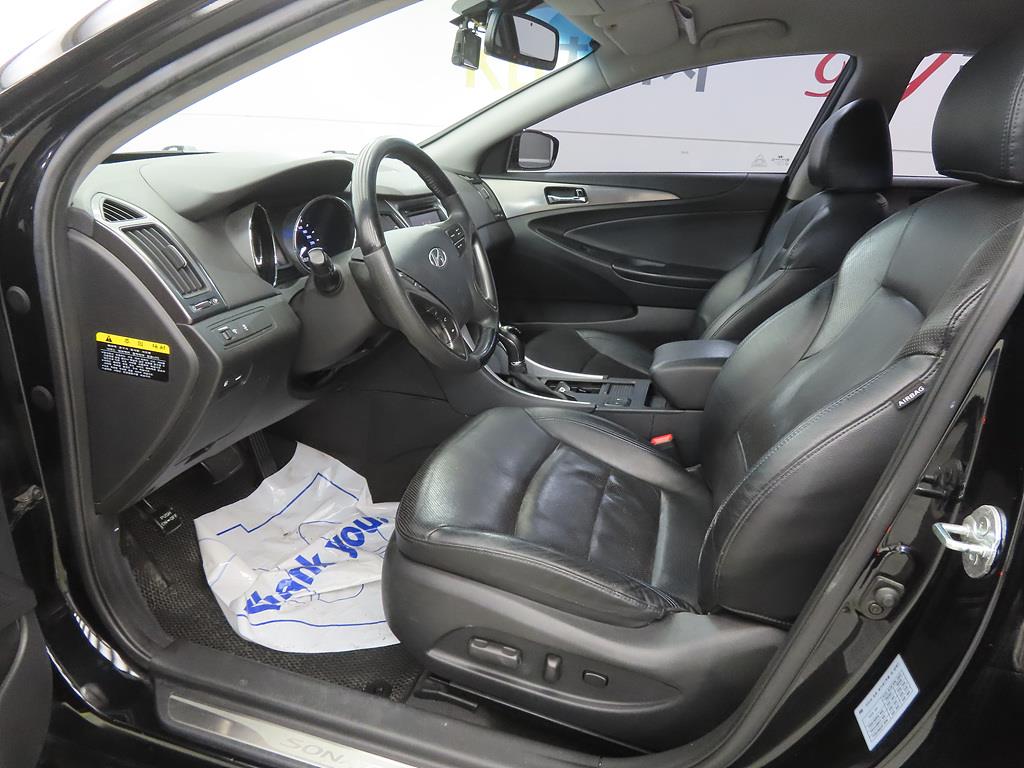 HYUNDAI Sonata - Vista 5
