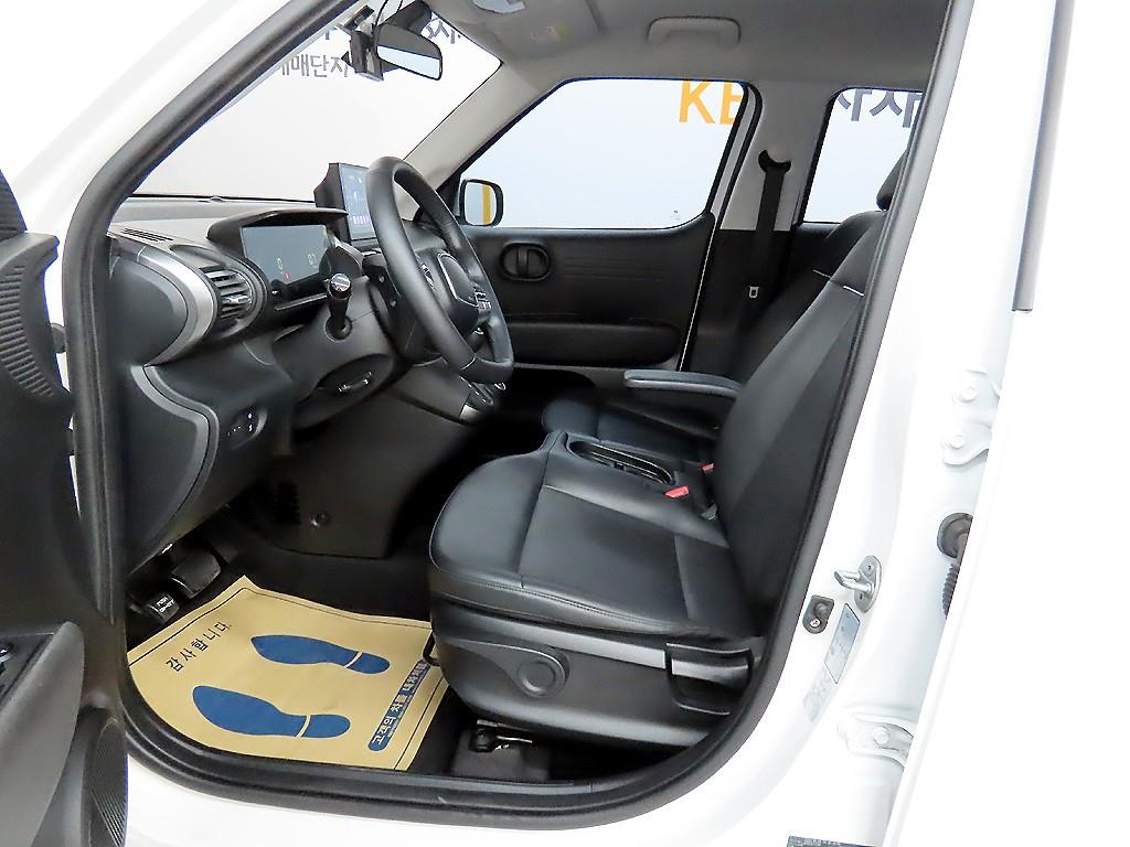 HYUNDAI Casper - Vista 5
