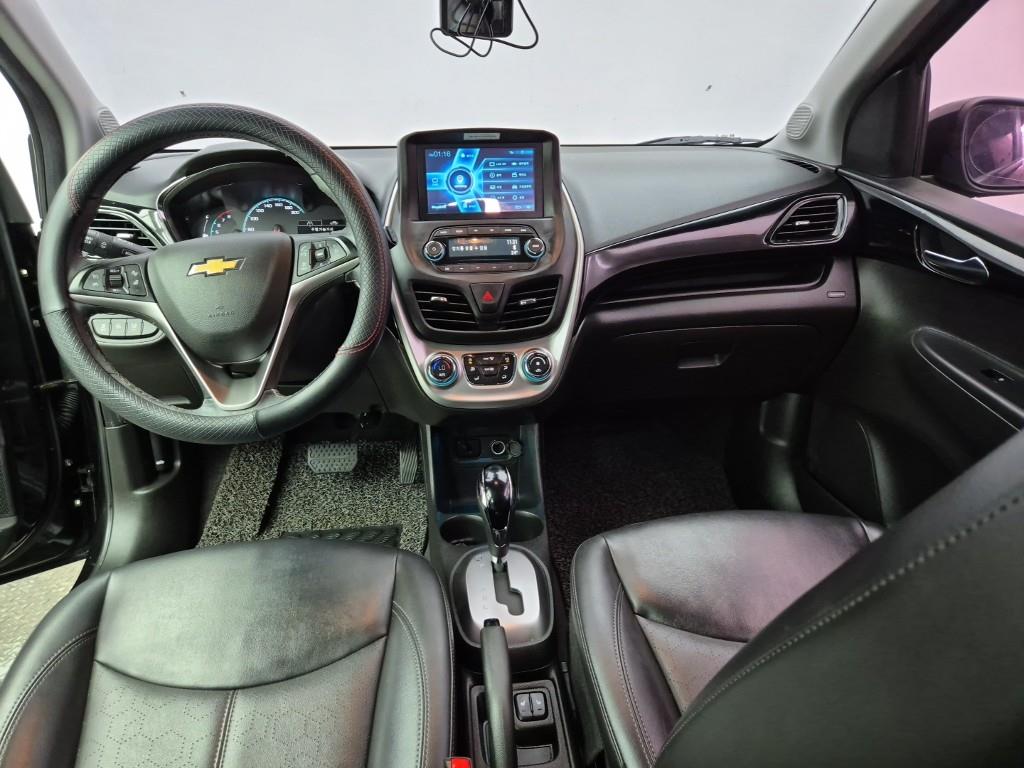 Chevrolet Spark - Vista 5