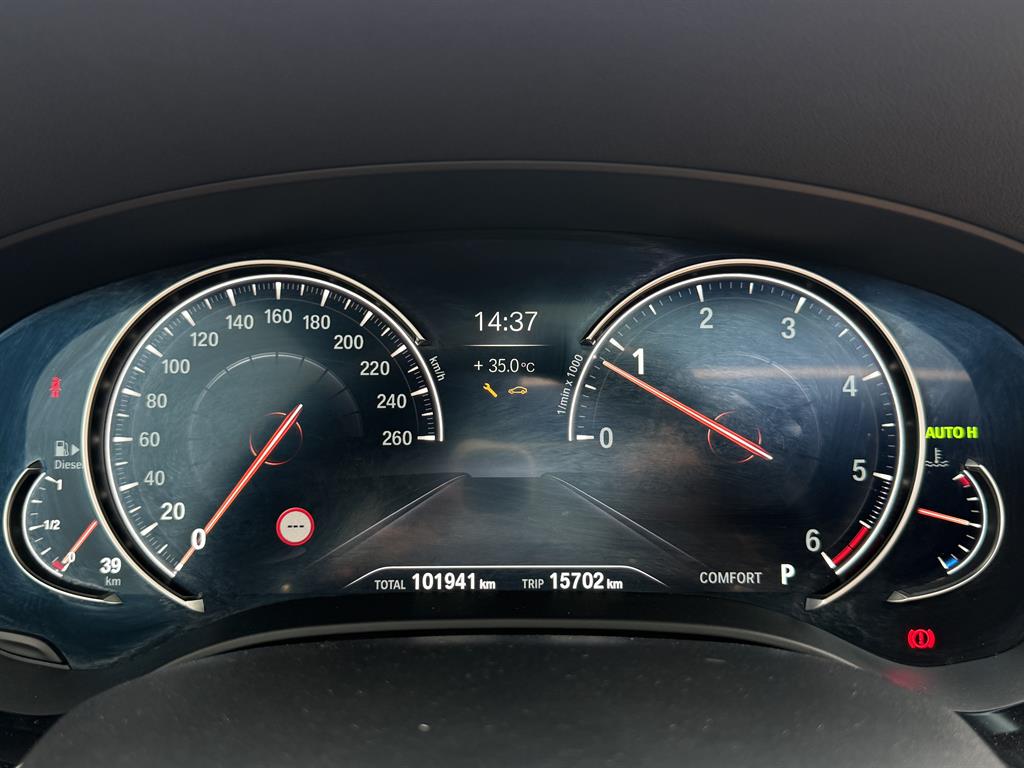 BMW 5 Series - Vista 5