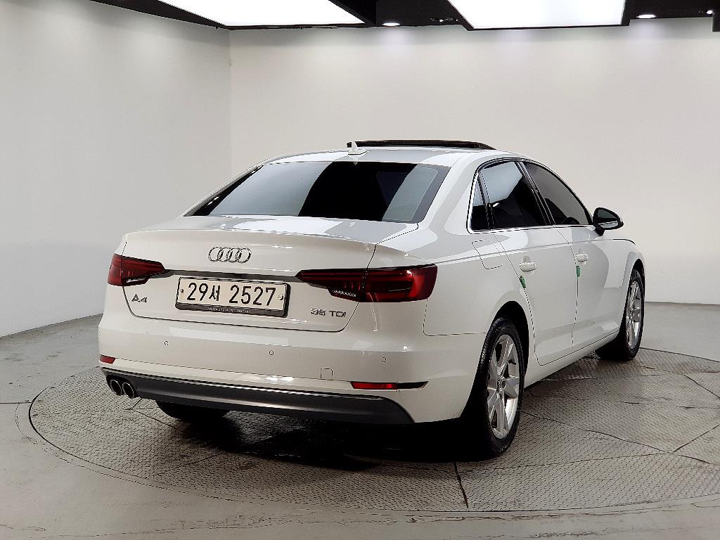 Audi A4 - Vista 4