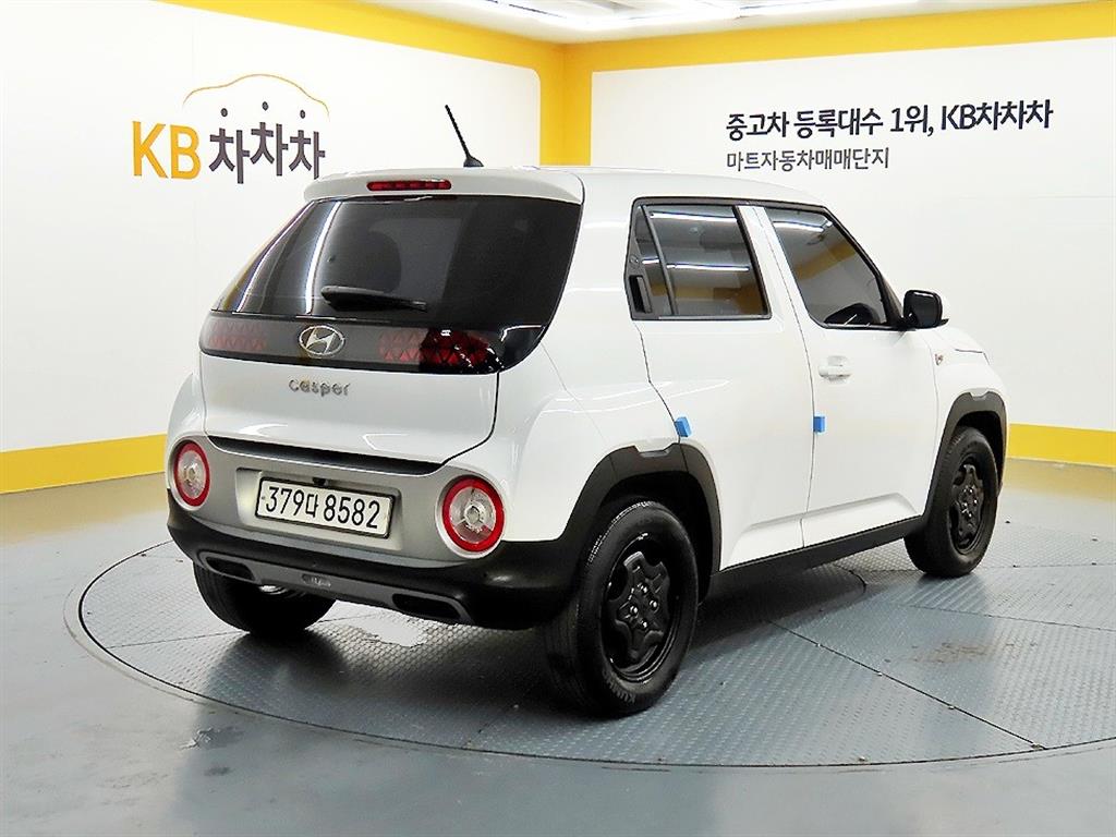 HYUNDAI Casper - Vista 4